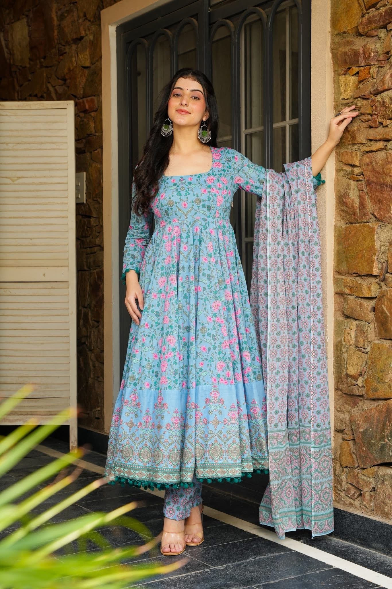 Shambhavi Grace Cotton Suit Without Dupatta