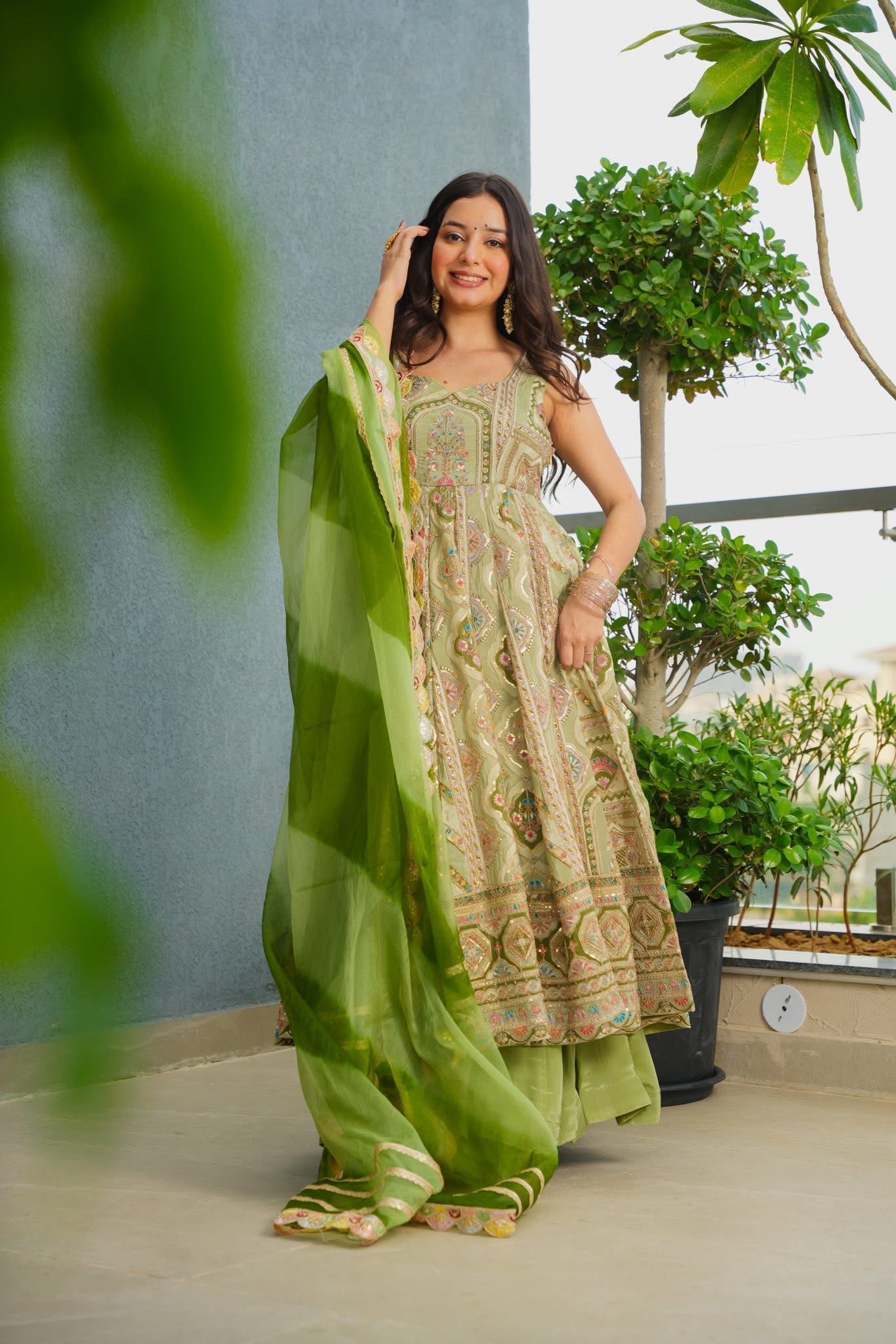 Sitariya Zari Heavy Embroidered Suit Set