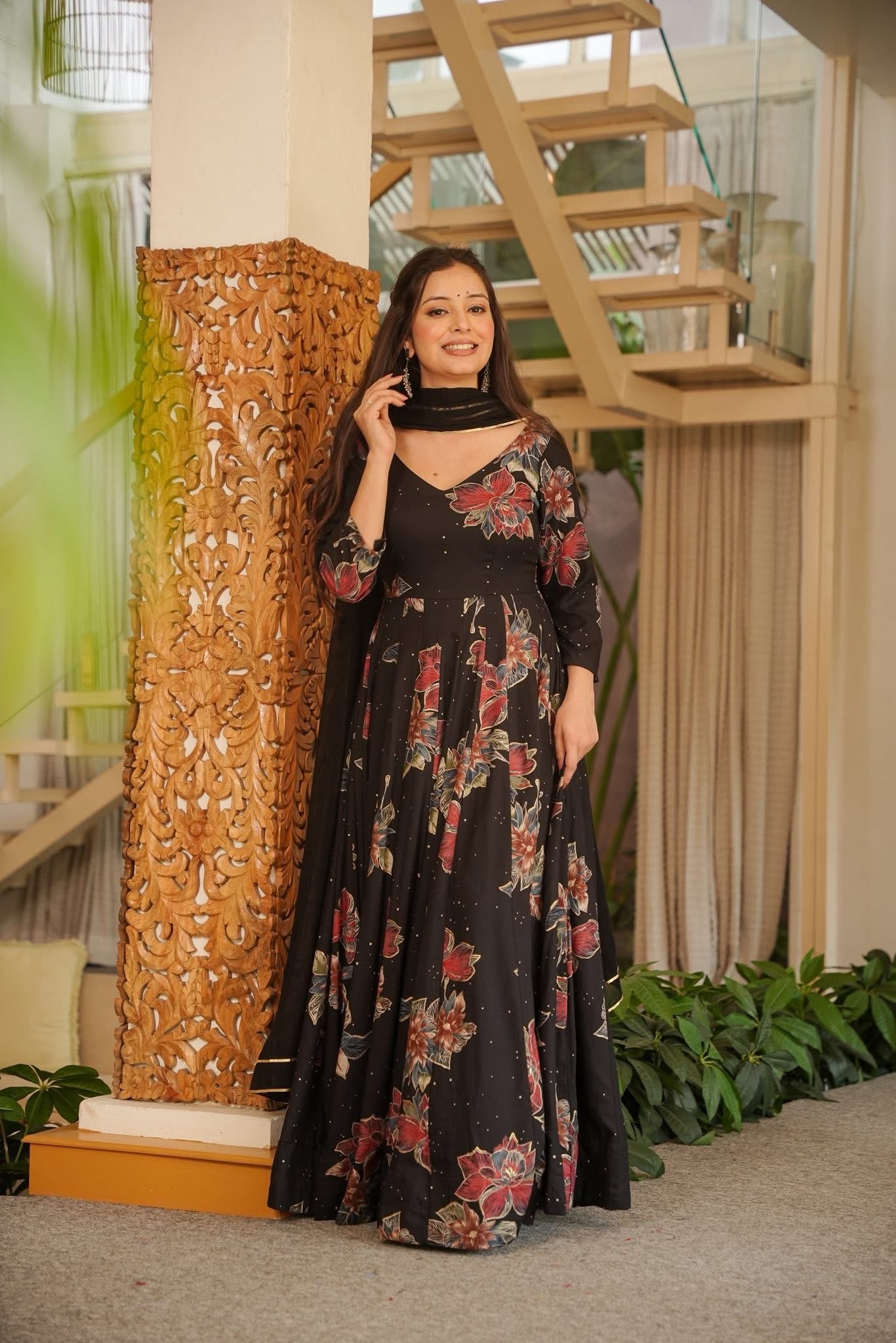 Nairiti Floral Rayon Maxi Set